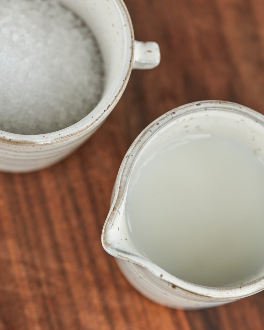 Pion Ensemble lait et sucre blanc crème-gris