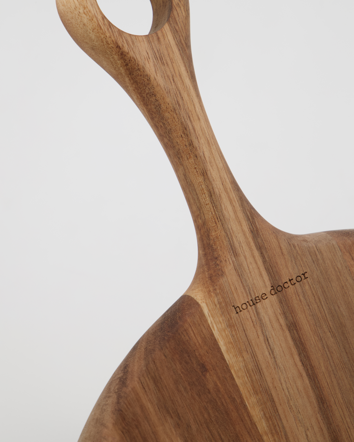 Planche ronde en bois naturel