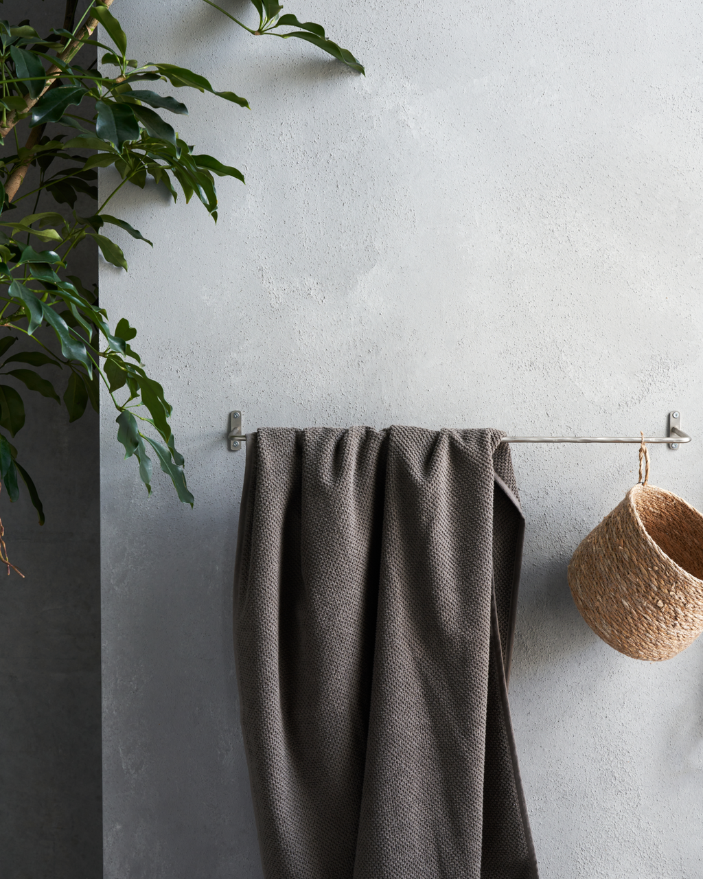 Porte-serviettes en argent brossé